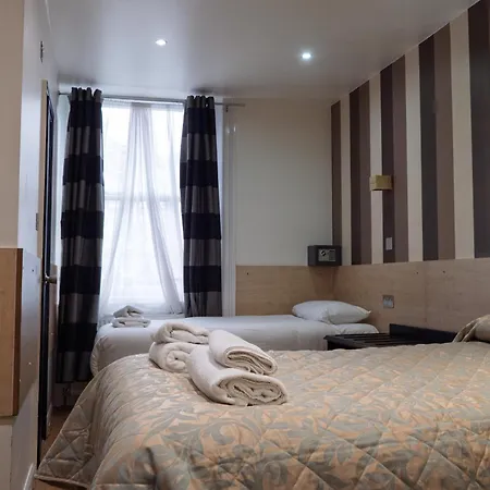 St George Hotel Paddington-3